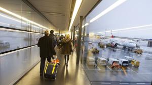 Група от около 50 българи е блокирана на летището в