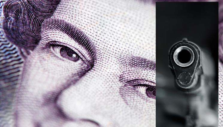 елизабет втора - Въоръжен злосторник се промъква към Елизабет Втора в Уиндзорския дворец, кралицата не спомена Хари и Меган в коледното си послание