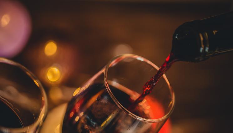 вино - Греяното вино – еликсир, който гали тялото и укрепва здравето