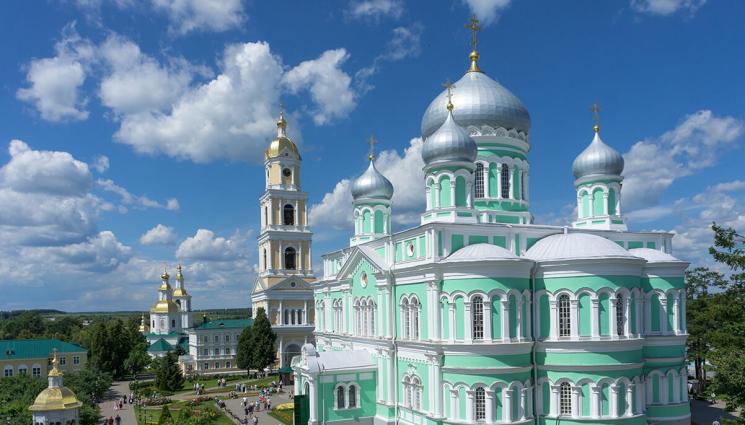 вяра - ВЯРА: Св. Серафим спасява от бедност и мъка