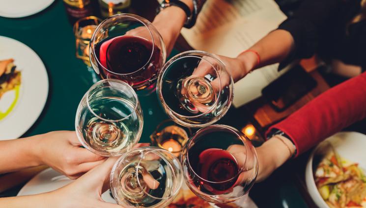 Нова година - ПРОМОЦИЯ: Хотели пуснаха намаления в последната минута, купонът за ЧНГ доста по-евтин