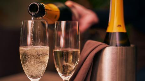 шампанско