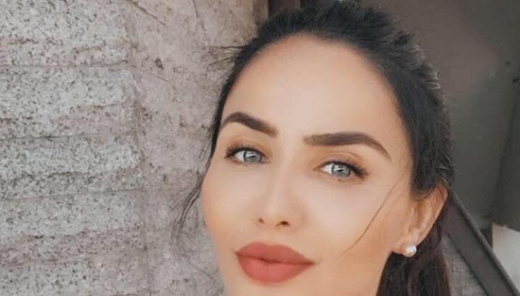 Елен Колева - Елен Колева с нов мъж, обменят си космически енергии (СНИМКА)