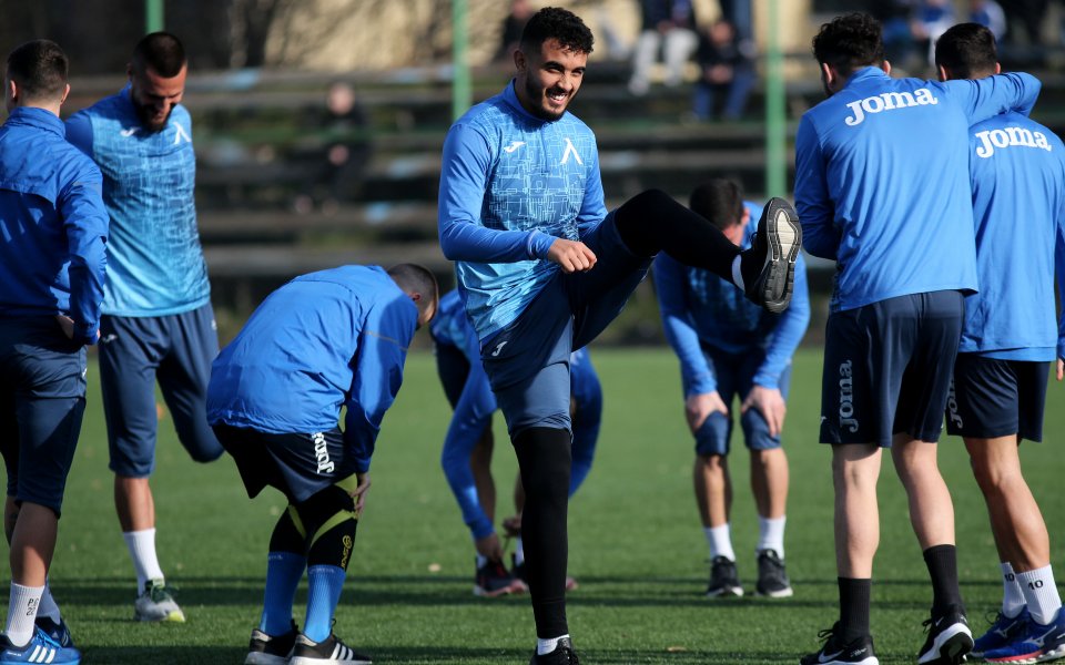 Левски проведе кондиционна тренировка днес. &bdquo;Сините&rdquo; от вчера са в