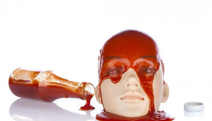 манекен - Талибаните секат главите на всички манекени в Афганистан