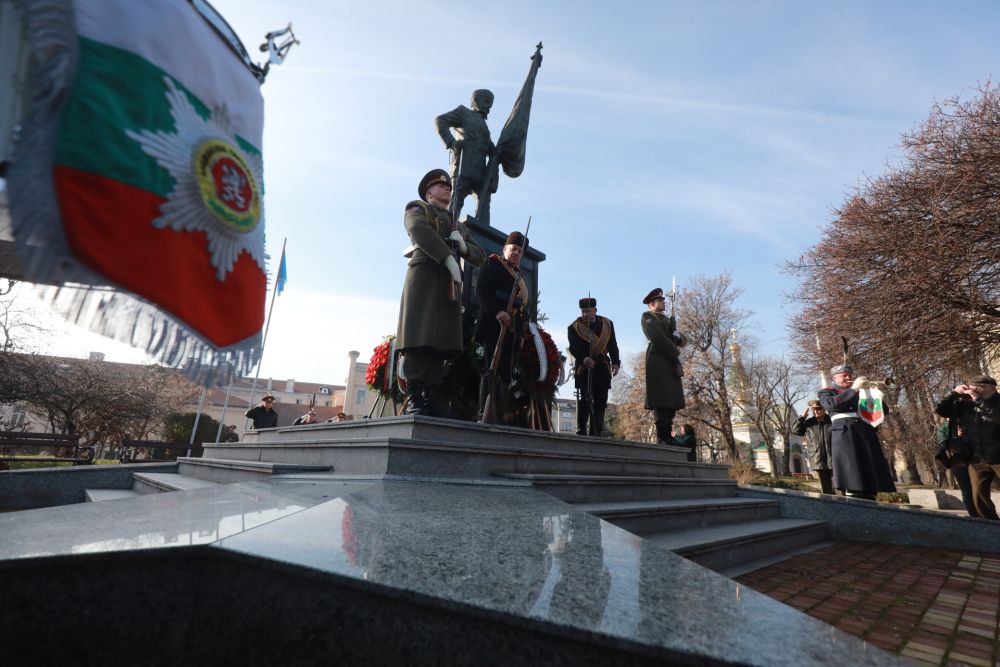 Столицата навърши 144 години от Освобождението си от Османско владичество