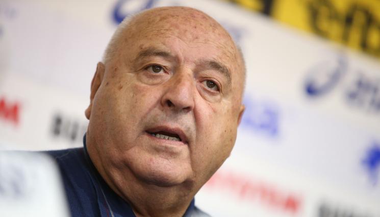 Стефанов - Славия се подсили с испанец от прочута футболна фамилия