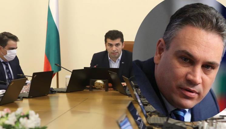 Пламен Георгиев - Кабинетът отзовава Пламен Георгиев от Валенсия