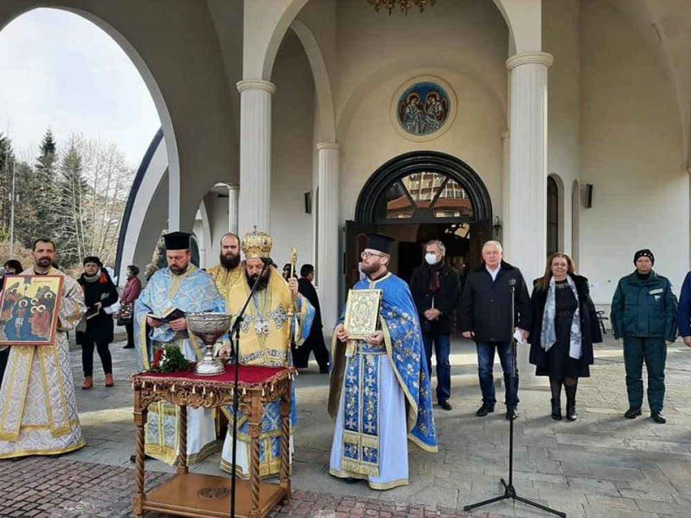 кръст Смолян