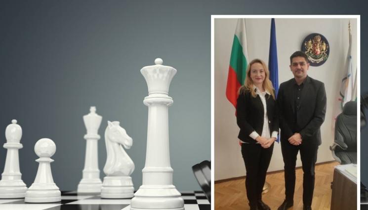 Антоанета Стефанова - Бившата депутатка Антоанета Стефанова поиска властта в шахмата