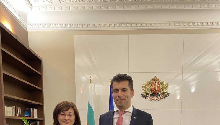 Кирил Петков КС - Кирил Петков се срещна с председателя на Конституционния съд Павлина Панова
