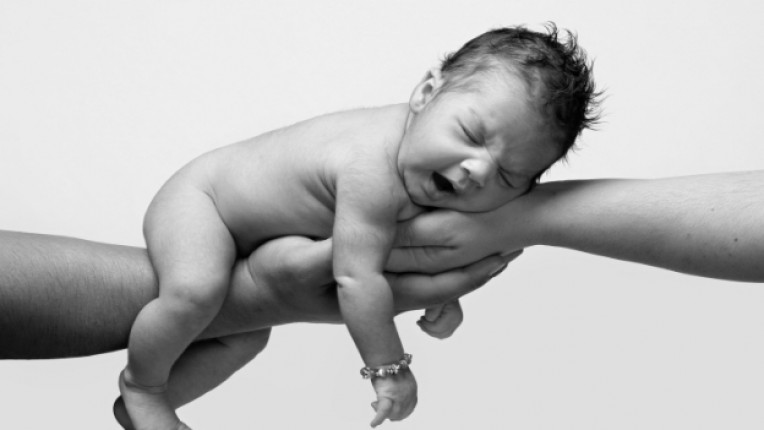 родителски грижи тревоги възпитание бебе майчинство бременност нов етап професионална