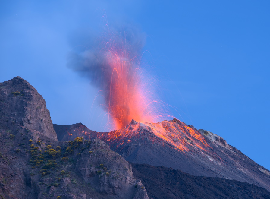 вулкан - 🔎 Търсене в 