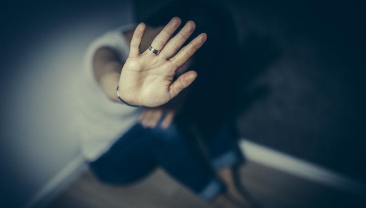 жена - Жена се бори за живота си след жесток побой от мъжа си