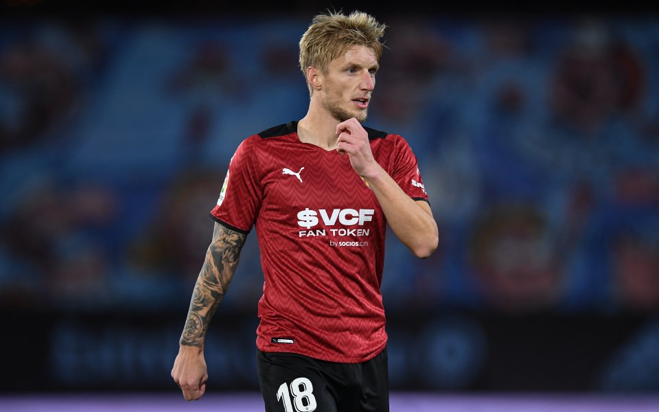 Испанският шампион Атлетико Мадрид ще се опита да привлече защитника