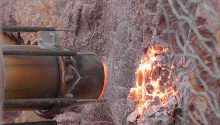 ХайТех - Термо копач пробива най-твърдата скала