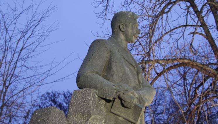 яворов - С факелно шествие честват Яворов