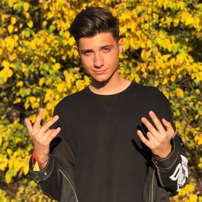 Денислав Димчев