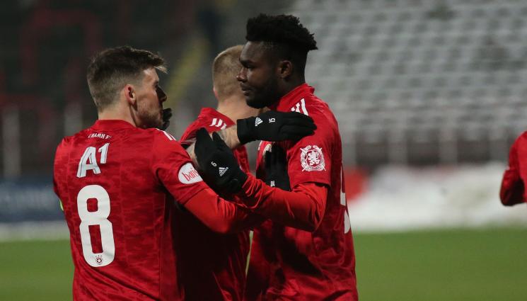 ЦСКА - Греъм Кери тренира, но още е далеч от ЦСКА