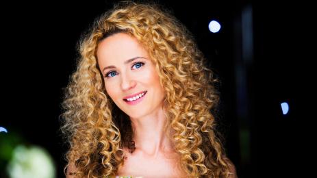 деси добрева