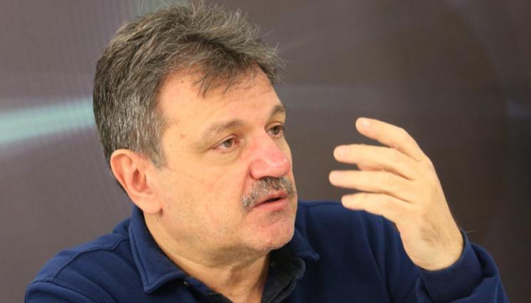 Симидчиев - ГОВОРЯТ ЕКСПЕРТИТЕ: Д-р Александър Симидчиев обясни защо ни връхлита бум на вируси?