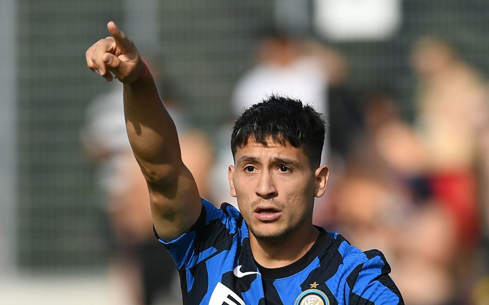 Интер изпрати младия нападател Мартин Сатриано под наем във френския