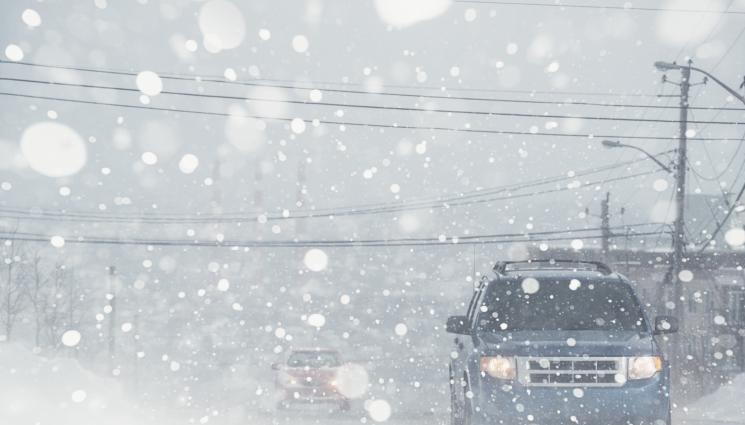 зима - Снегът дойде, над 130 снегорина чистят София