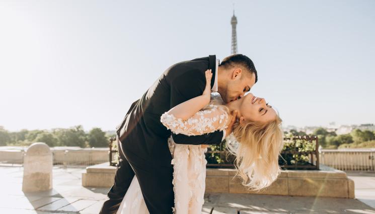 Астро - АСТРО: Любовните страсти на зодиите