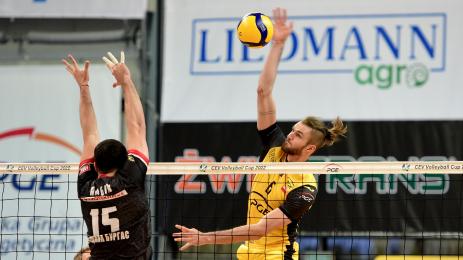 Нефтохимик