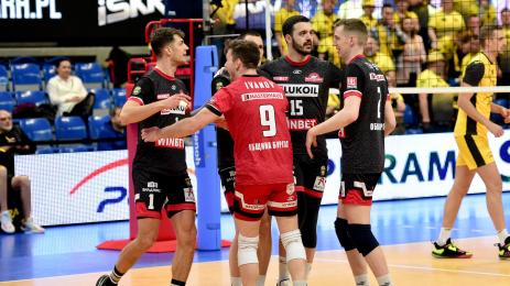 Нефтохимик