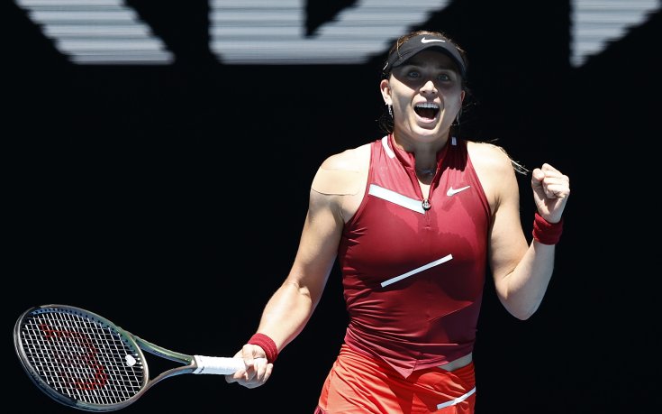 Бадоса смачка италианка и продължава напред в Мелбърн