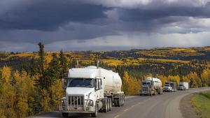 Канада ще позволи на неваксинирани канадски шофьори на камиони да
