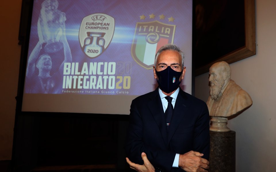 Президентът на Италианската футболна федерация Габриеле Гравина е привърженик на
