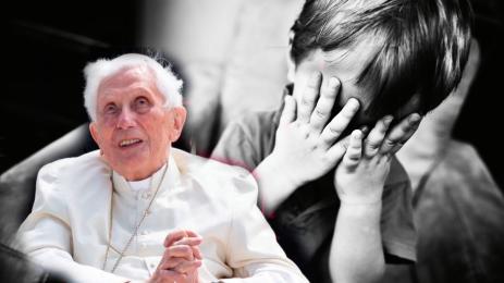 папа Бенедикт педофили