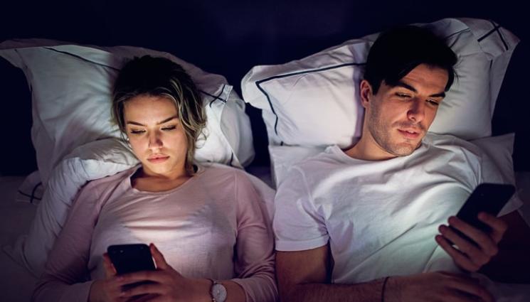 Уикенд - УИКЕНД: Без синя светлина 2 часа преди лягане