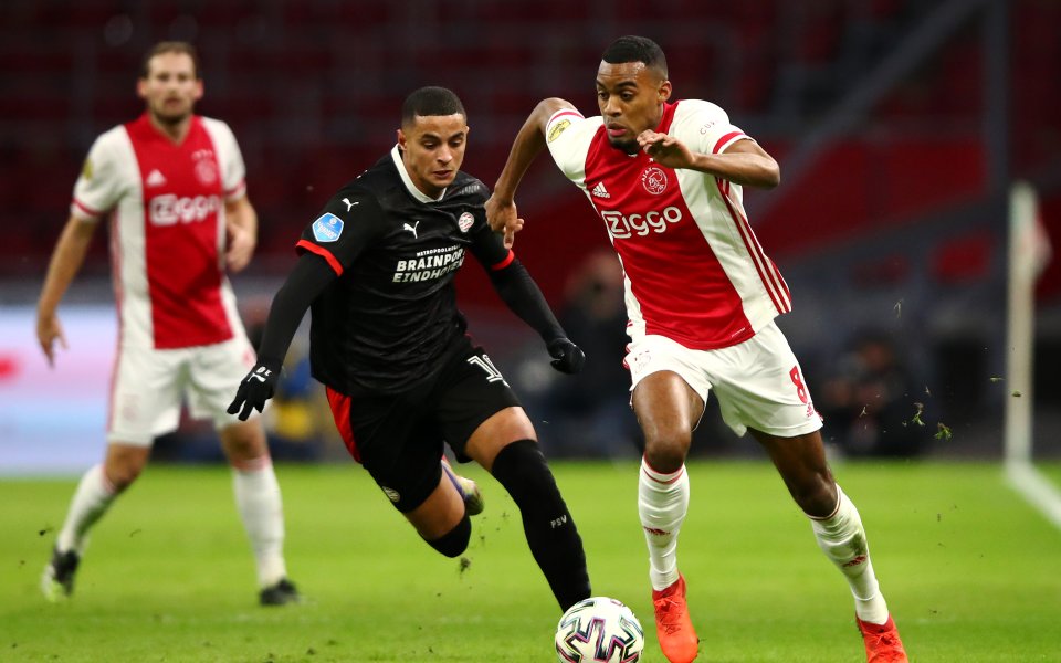 Отборите на ПСВ Айндховен и Аякс се изправят един срещу