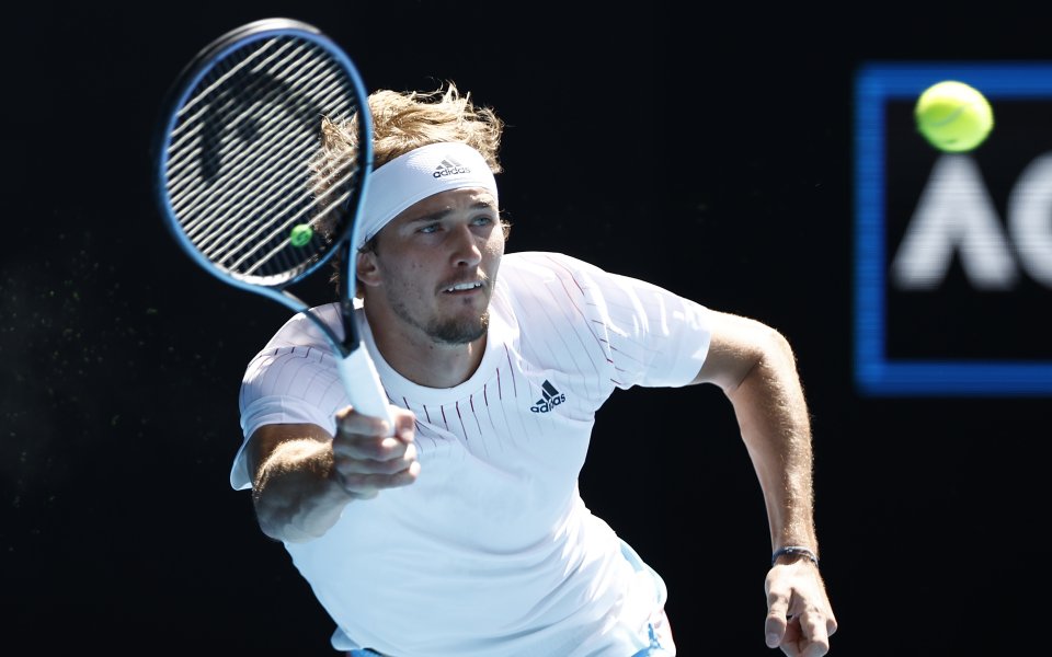 Александър Зверев публикува публично извинение за скандалното си поведение и