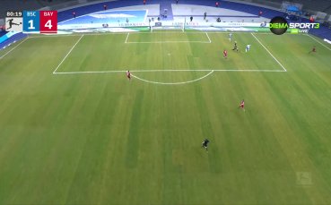 Екеленкамп намали за Херта с прехвърлящ удар