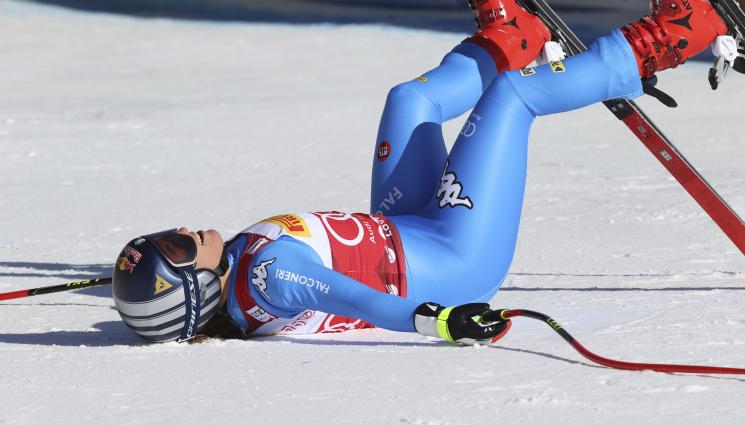София Годжа - Звезда в ските се преби зверски, под въпрос е за олимпиадата в Пекин (ВИДЕО)