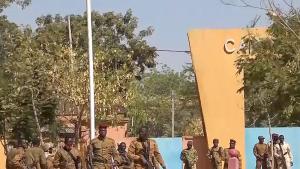 Буркина Фасо военни