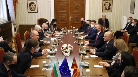 Радев и Ковачевски