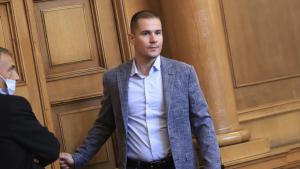 Народните представители приеха оставката на Александър Тодоров от ИТН който