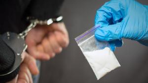 Иззеха близо 51 грама амфетамин при обиск на 38-годишен криминално