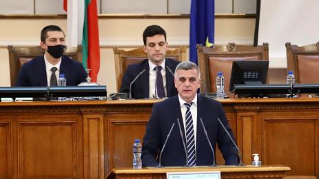 Стефан ЯНЕВ