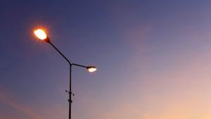 Община Вълчедръм въвежда режим на уличното осветление в града и