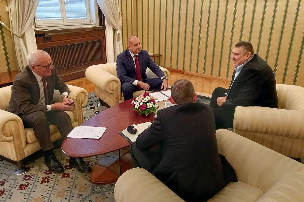 Президентът Румен Радев се срещна на Дондуков 2 с президента