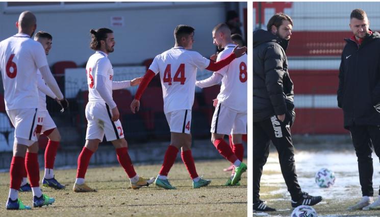 Царско село Владислав Вутов - Царско село гони футболистите и треньора по-малко от месец преди първия мач