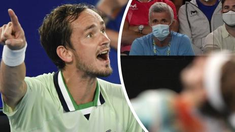 Медведев Циципас