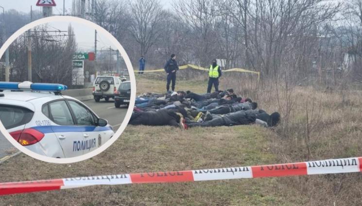 мигранти - УДАР: Хванаха поредната голяма група мигранти у нас