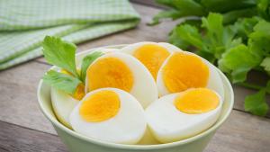 Вярно е че яйцата съдържат големи количества холестерол Също така